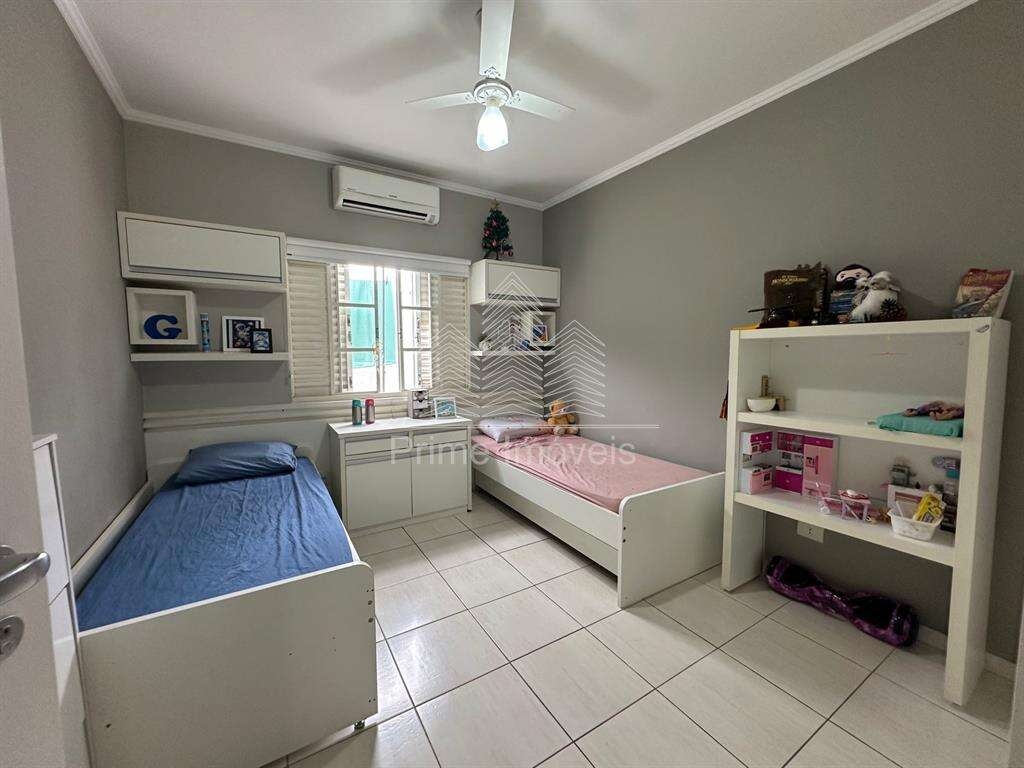 Casa para Comprar em Marília no bairro JARDIM ESTORIL Casa para Comprar em Marília no bairro JARDIM ESTORIL