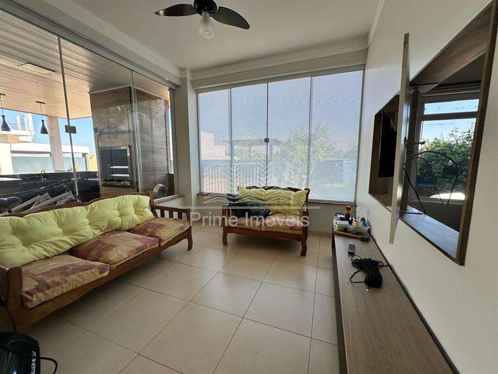 Casa para Comprar em Marília no bairro AEROPORTO Casa para Comprar em Marília no bairro AEROPORTO