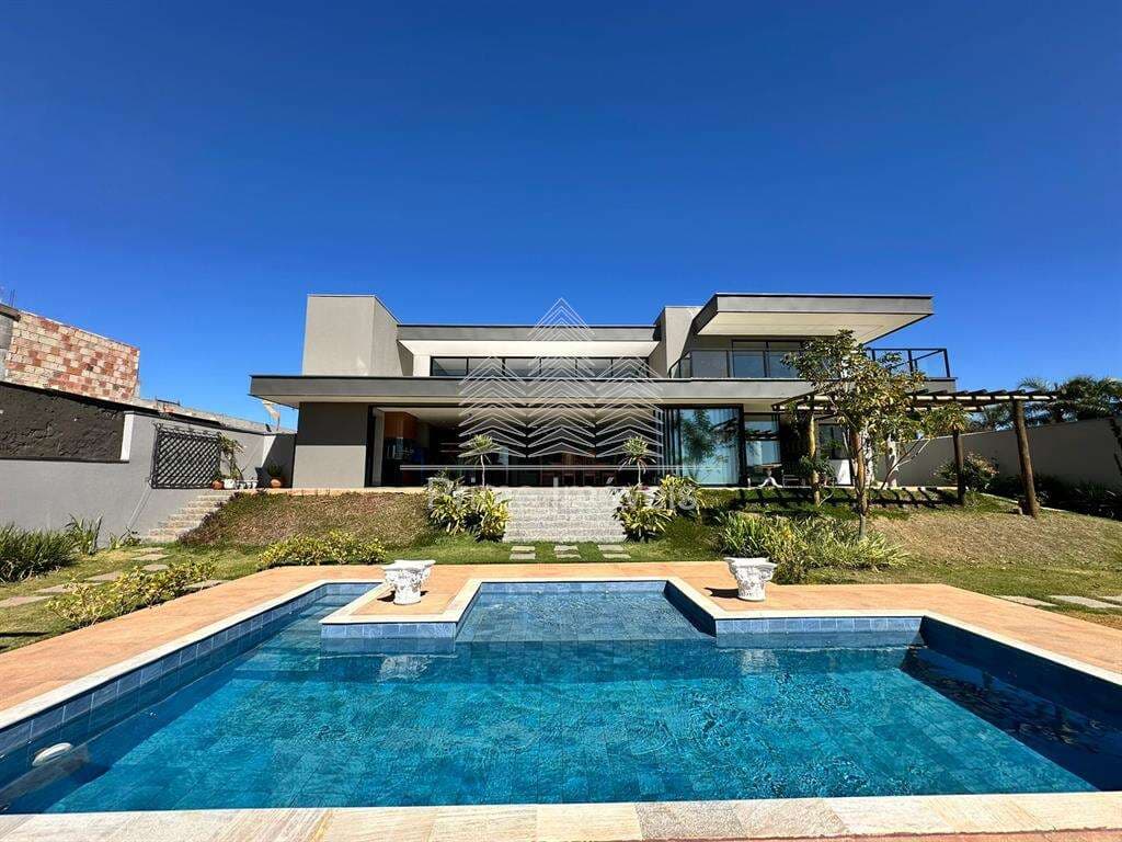 Casa para Comprar em Marília no bairro AEROPORTO