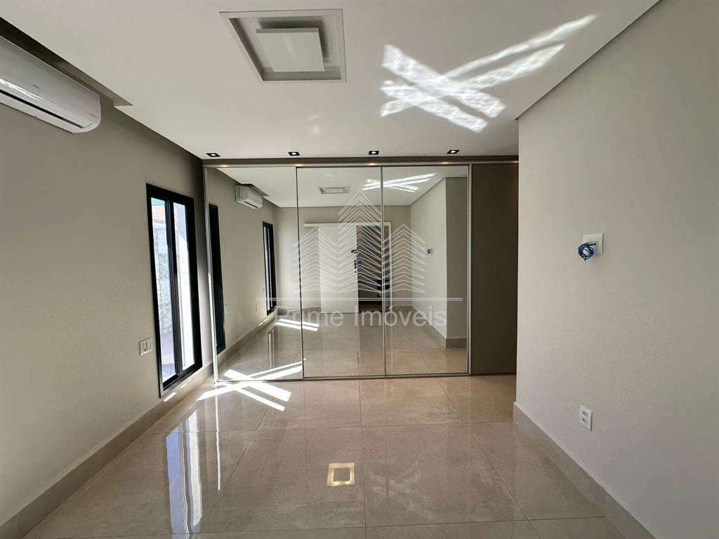 Casa para Comprar em Marília no bairro JARDINS DE MONET