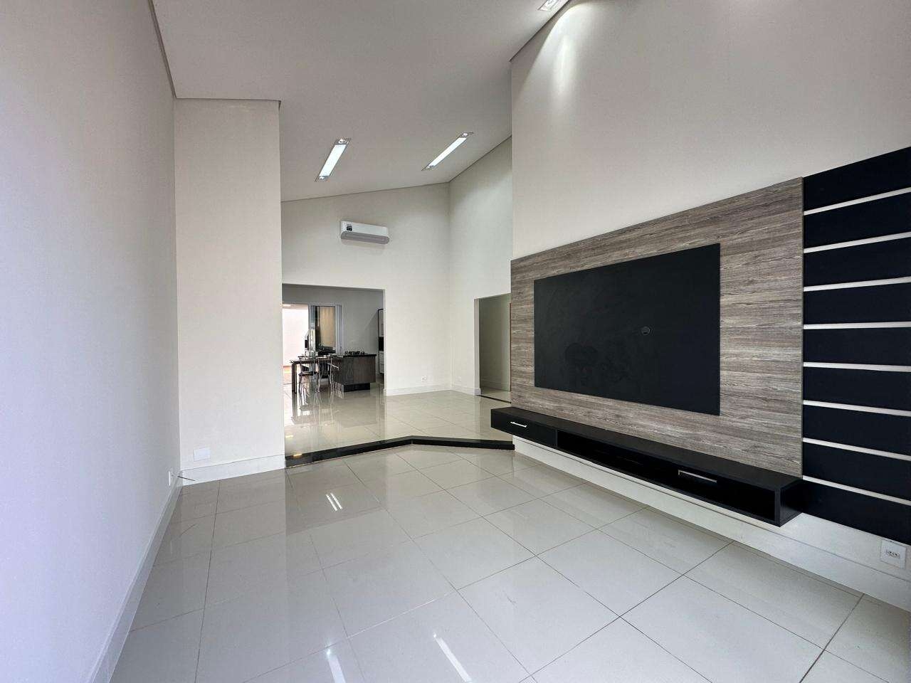 Casa para Comprar em Marília no bairro JARDIM FLORENÇA Casa para Comprar em Marília no bairro JARDIM FLORENÇA