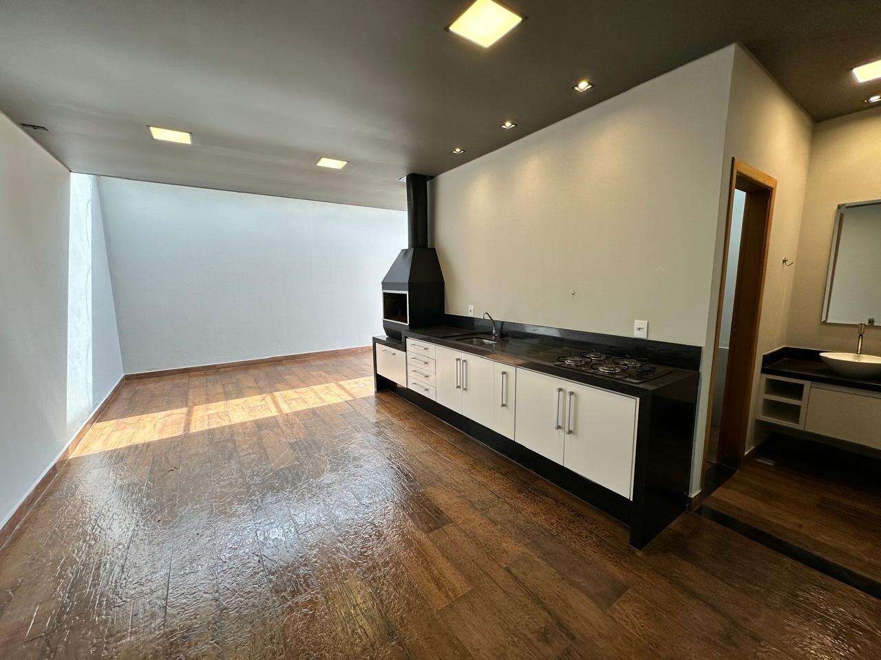 Casa para Comprar em Marília no bairro JARDIM FLORENÇA Casa para Comprar em Marília no bairro JARDIM FLORENÇA