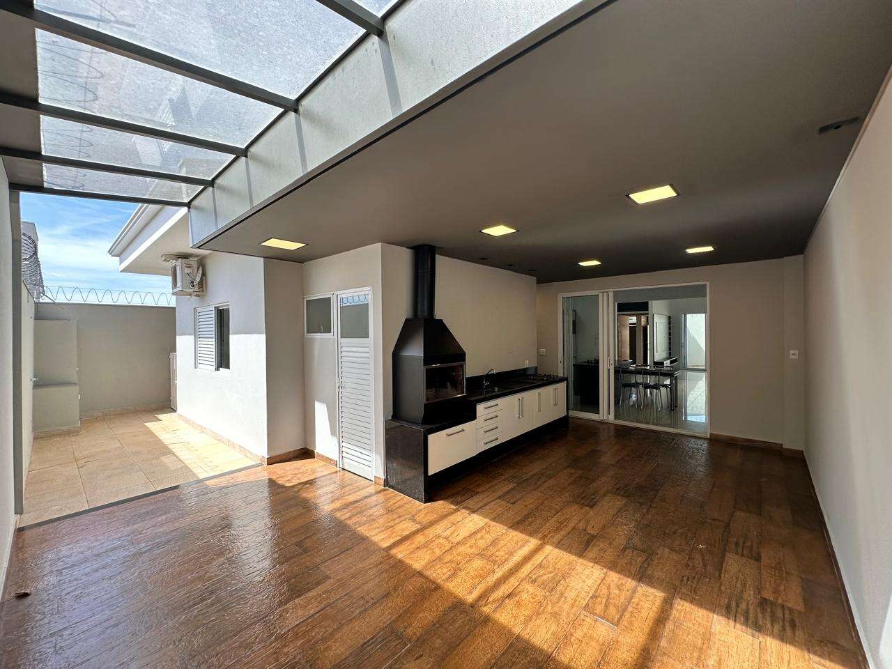 Casa para Comprar em Marília no bairro JARDIM FLORENÇA Casa para Comprar em Marília no bairro JARDIM FLORENÇA