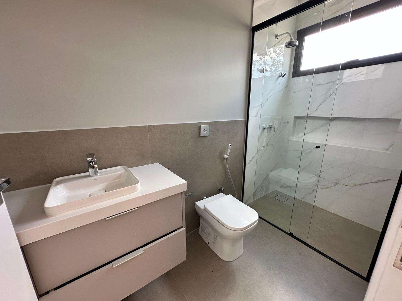 Casa para Comprar em Marília no bairro SILENZIO ESMERALDA Casa para Comprar em Marília no bairro SILENZIO ESMERALDA