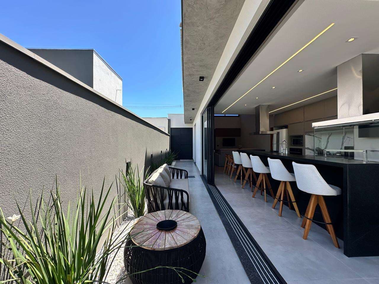 Casa para Comprar em Marília no bairro Vilage Damha