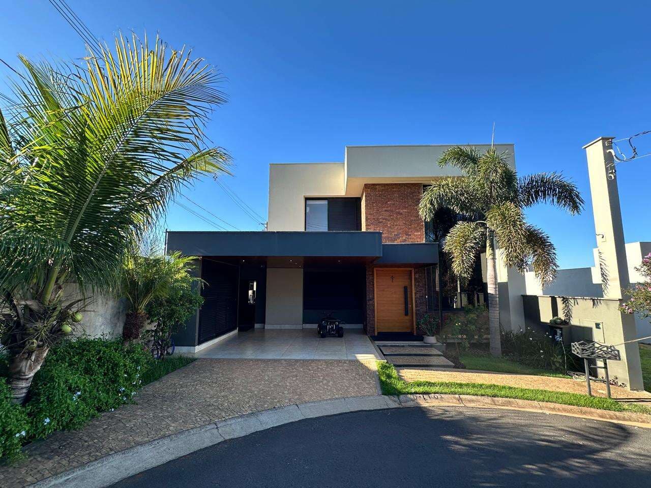 Casa Em Condomínio para Comprar em Marília no bairro ESMERALDA RESIDENCE II