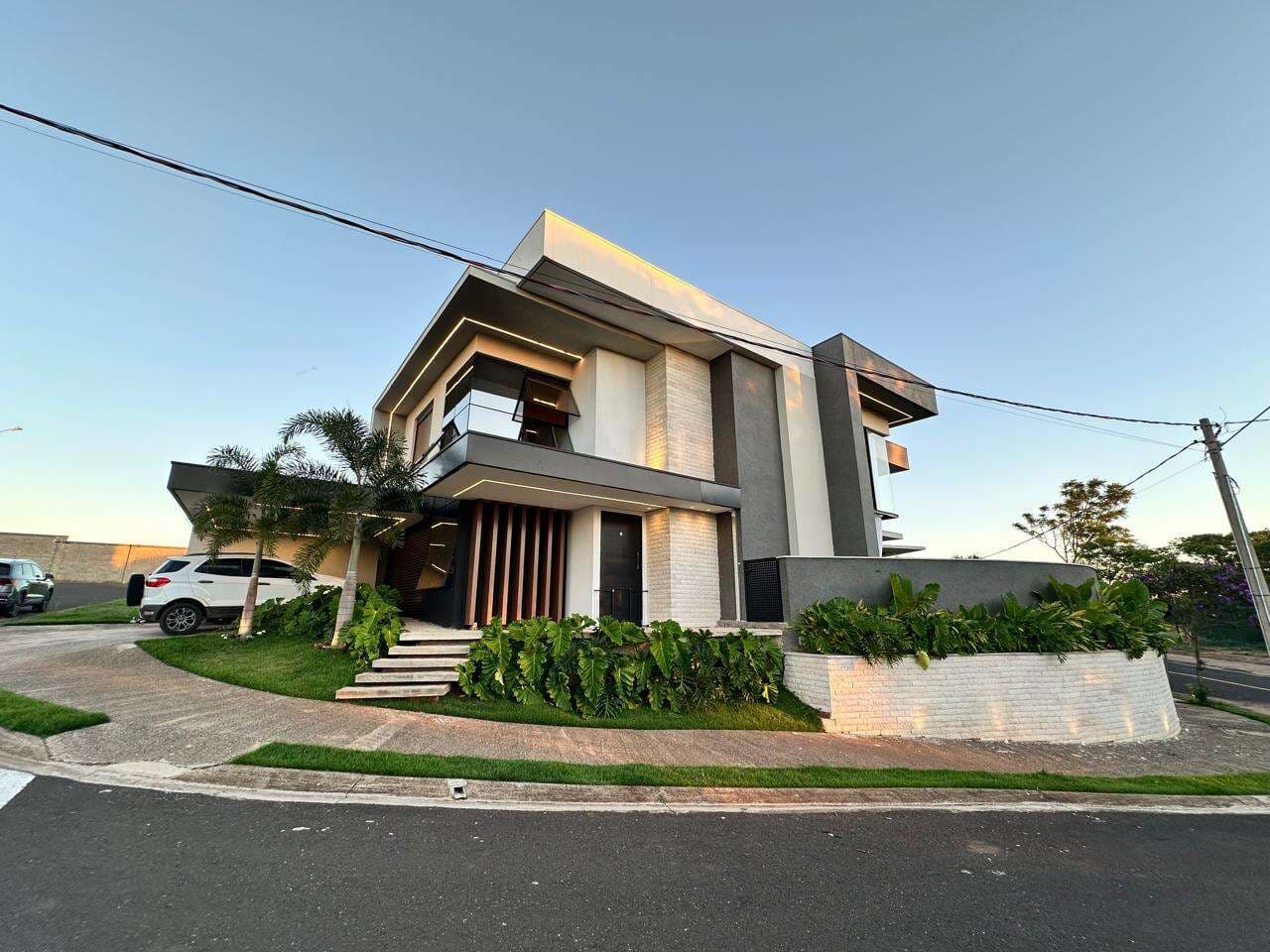 Sobrado para Comprar em Marília no bairro VILA FLORA 3