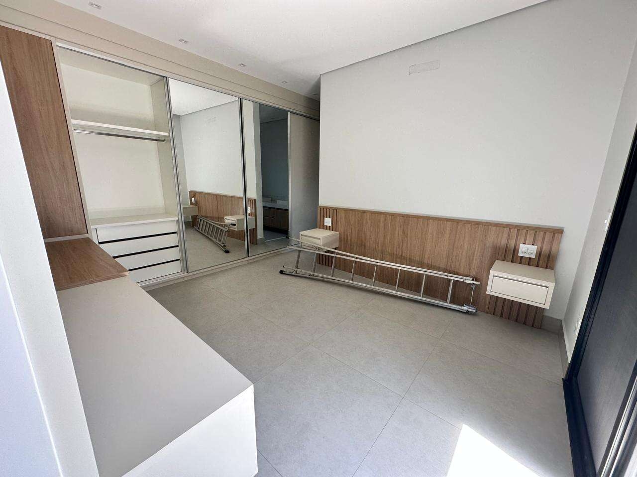 Casa Em Condomínio para Comprar em Marília no bairro JARDIM ESMERALDA Casa Em Condomínio para Comprar em Marília no bairro JARDIM ESMERALDA