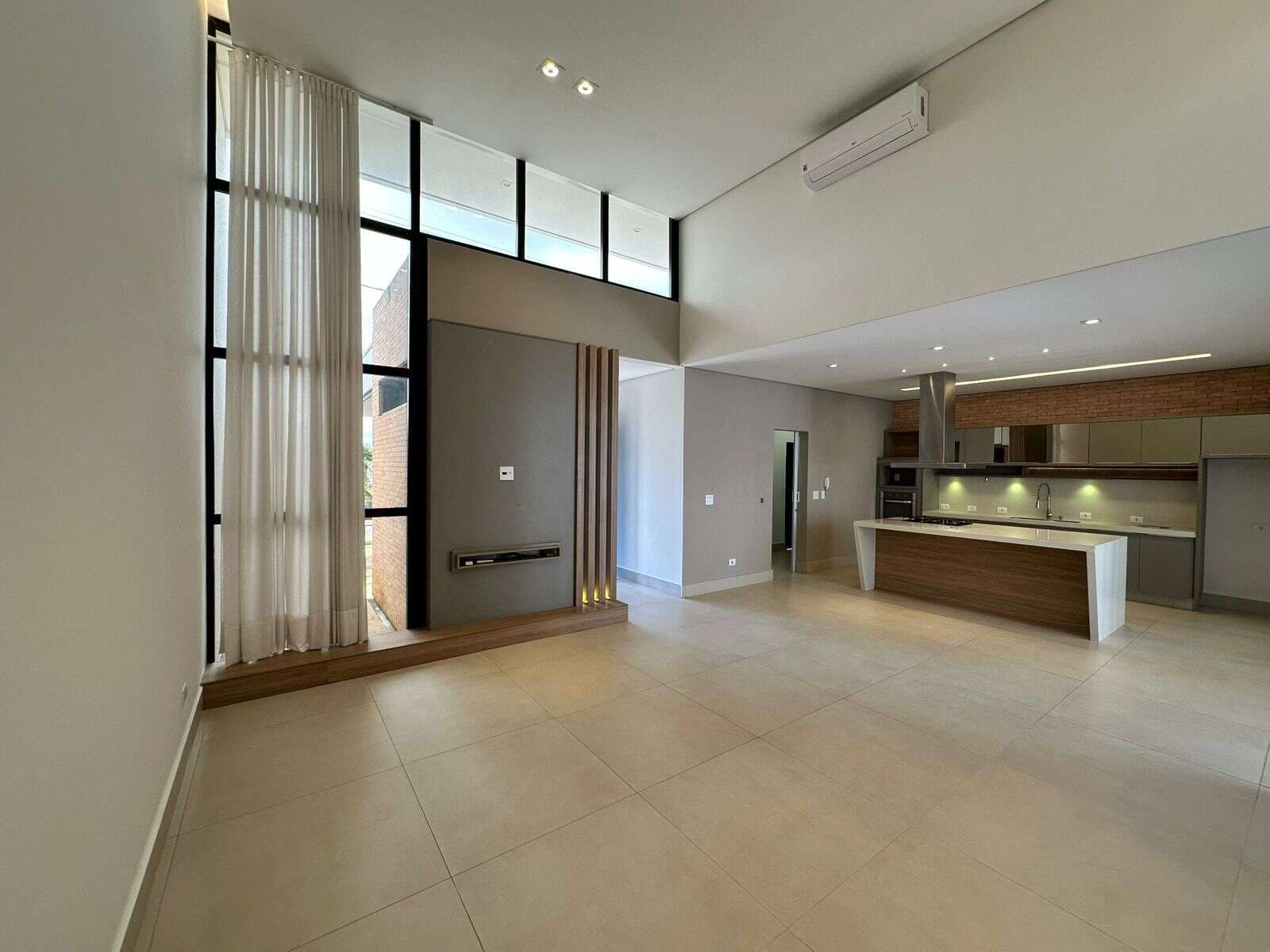 Casa para Comprar em Marília no bairro ESMERALDA RESIDENCE II